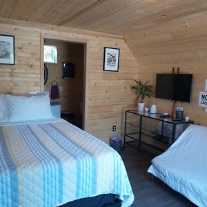 Deluxe Bungalow